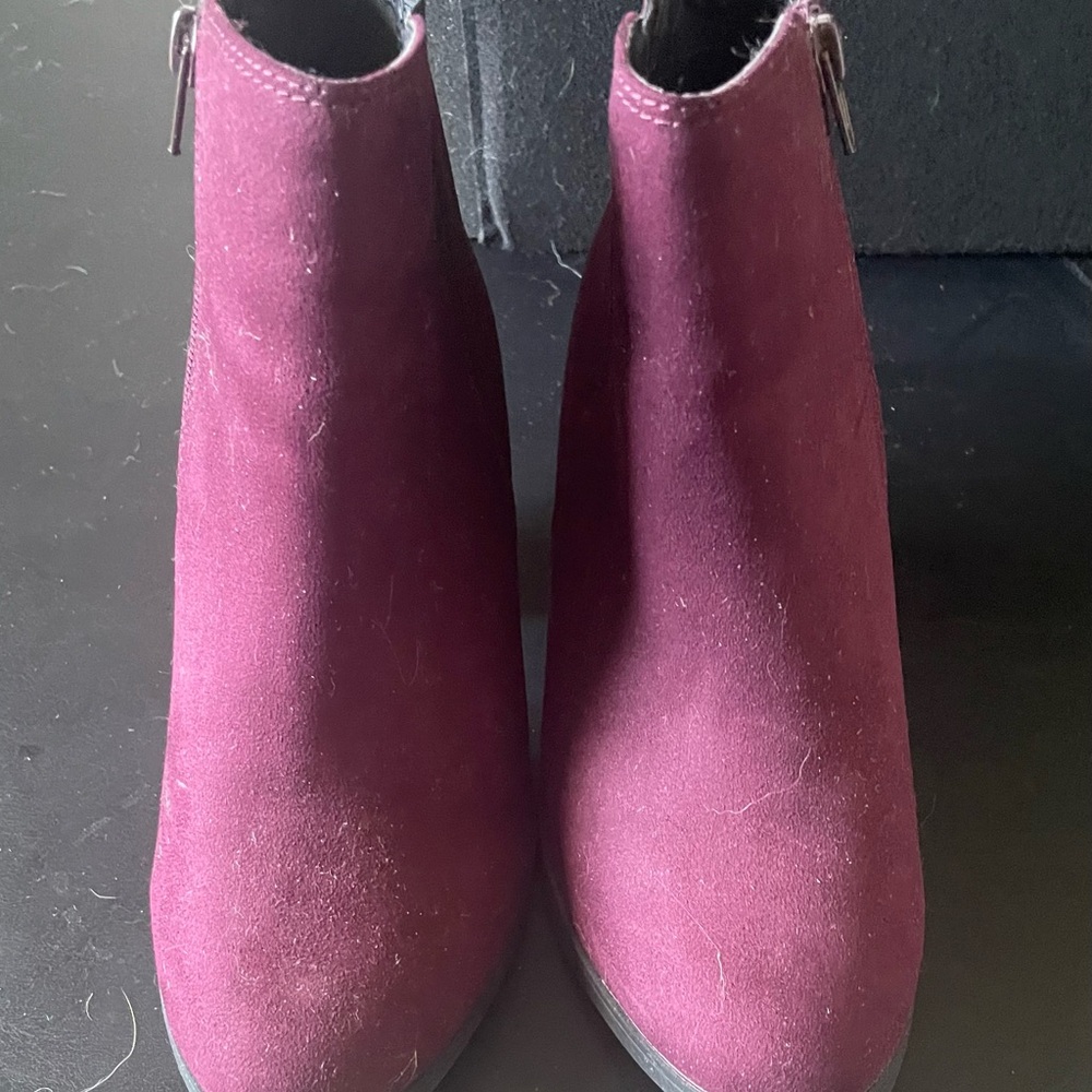 Elegant Burgundy Ankle Boots